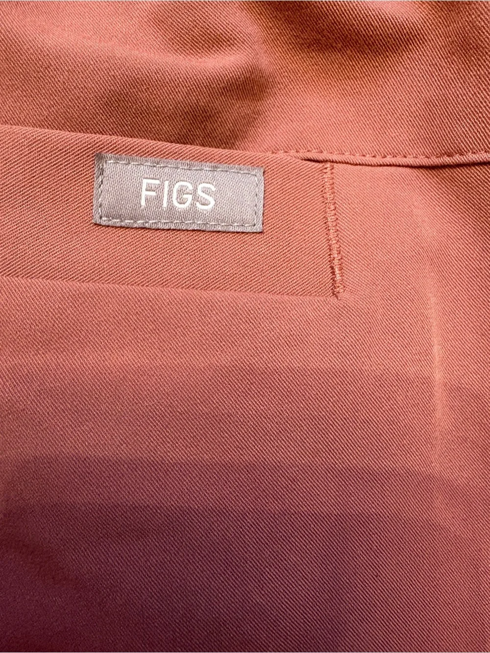 Figs Men’s Tansen Jogger Scrub Pants in Mauve Size Small Short